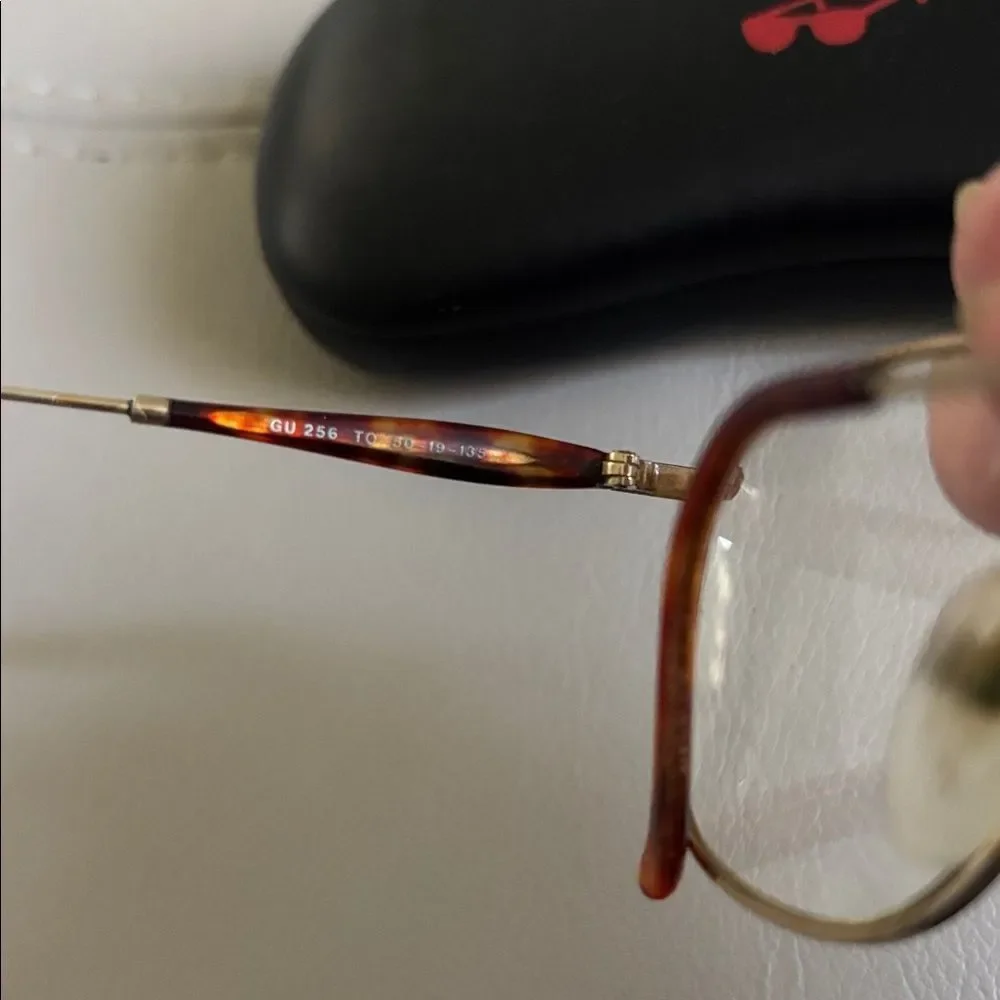 AUTHENTIC GUESS GU 256 Japan Frame Tortoise